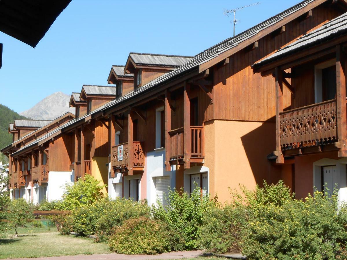 Апартаменти Les Chalets Du Jardin Alpin La Salle-les-Alpes Екстер'єр фото